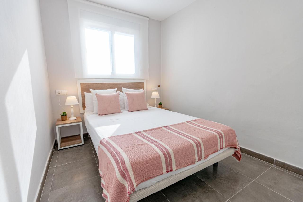 Joyrooms 3 Tarragona Bagian luar foto