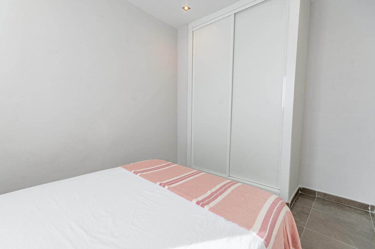 Joyrooms 3 Tarragona Bagian luar foto